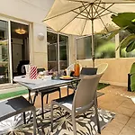 Nestor&Jeeves - Berlioz Patio - Central - Residential Area - Patio 20M